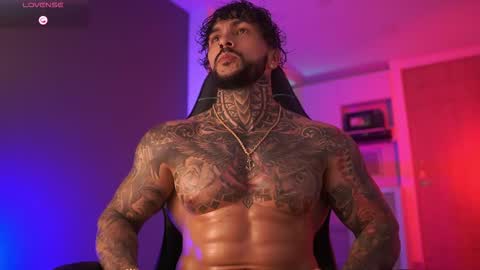 Snapshot of mariano_costa chatting on November 30, 2025, 2:48 am Mariano Costa online show from November 30, 2025, 2:48 am