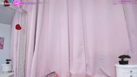 marianrosse online show from April 11, 2026, 7:40 pm