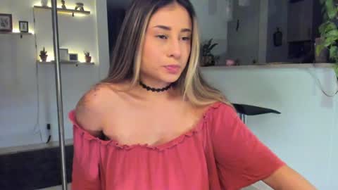 mariascarlett online show from December 4, 2024, 3:15 am