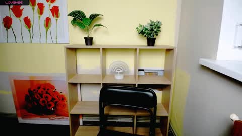 Mariia online show from March 6, 2025, 6:16 pm