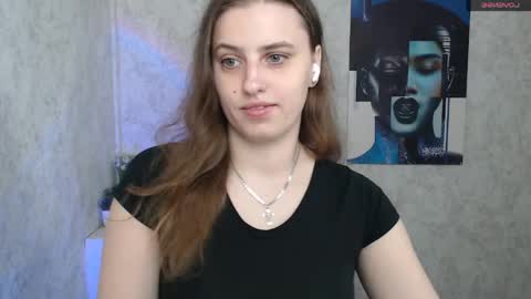 Snapshot of mariatess_ chatting on April 19, 2026, 12:48 pm Mariia online show from April 19, 2026, 12:48 pm