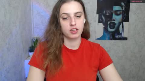 Snapshot of mariatess_ chatting on April 21, 2026, 9:37 am Mariia online show from April 21, 2026, 9:37 am