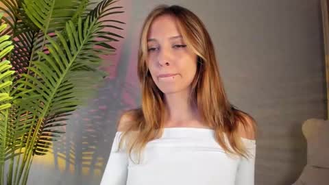 Masha online show from September 11, 2025, 4:07 pm