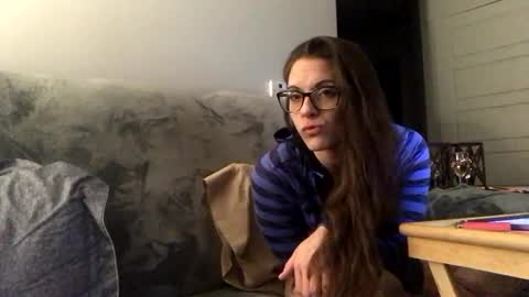 marie00090 online show from November 4, 2025, 8:35 am