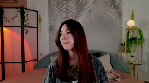 Snapshot of marie_diaze chatting on June 2, 2026, 5:09 am Marie LEAVE YOUR WITH ME online show from June 2, 2026, 5:09 am