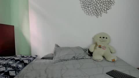 Snapshot of marie_pourtoi69 chatting on January 13, 2025, 9:20 pm 700 pm Washington time online show from January 13, 2025, 9:20 pm