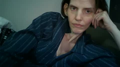 Mariejojo online show from April 9, 2026, 5:07 am