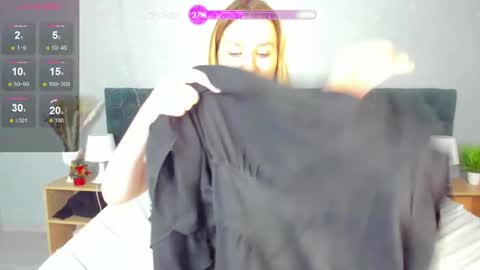 mariel_brown online show from December 24, 2024, 6:39 pm