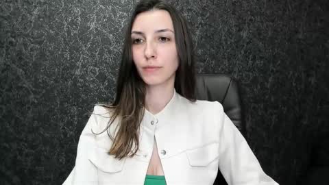 Snapshot of marielleanker chatting on October 8, 2025, 11:52 am marielleanker online show from October 8, 2025, 11:52 am