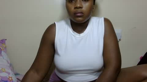 Snapshot of marielove51 chatting on June 18, 2026, 2:23 am Marie online show from June 18, 2026, 2:23 am