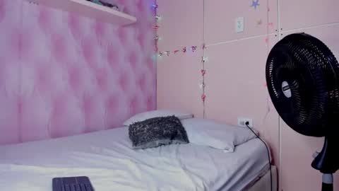 Marie online show from December 13, 2024, 9:41 pm