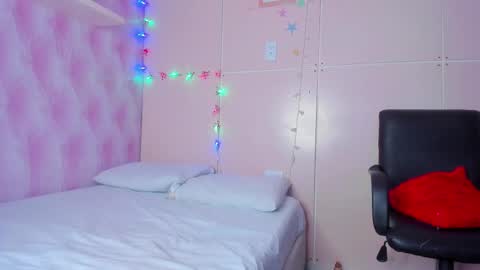 Marie online show from December 21, 2024, 12:53 am