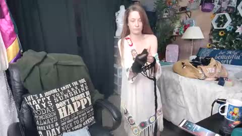Snapshot of mariewaters chatting on May 1, 2026, 2:10 pm Marie Ann Waters online show from May 1, 2026, 2:10 pm