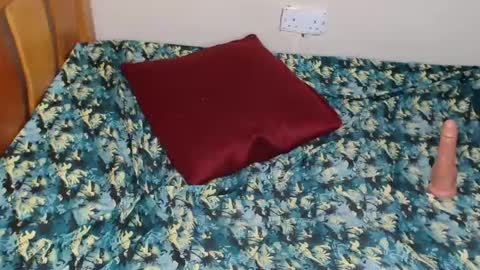 Snapshot of marigold_gift chatting on June 27, 2026, 3:00 am gold online show from June 27, 2026, 3:00 am