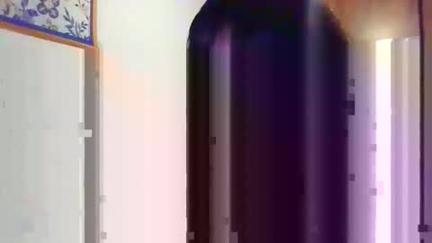 mariguimajf online show from January 15, 2026, 9:29 pm