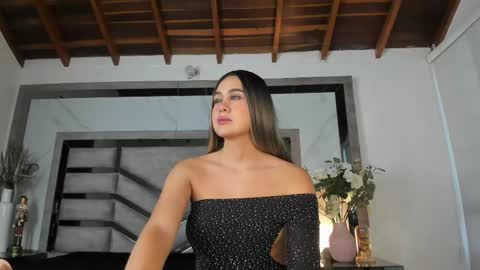 Marihana online show from March 4, 2025, 10:05 pm