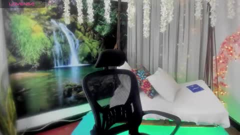 mariie_cute online show from October 3, 2025, 3:03 am