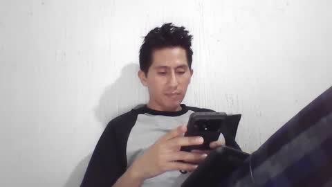 Paimon online show from January 3, 2025, 6:01 am