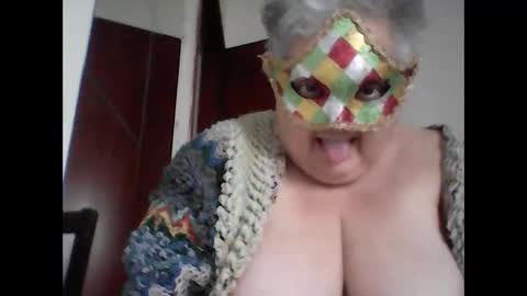 Snapshot of marilu64 chatting on January 19, 2025, 1:22 pm marilu64 online show from January 19, 2025, 1:22 pm