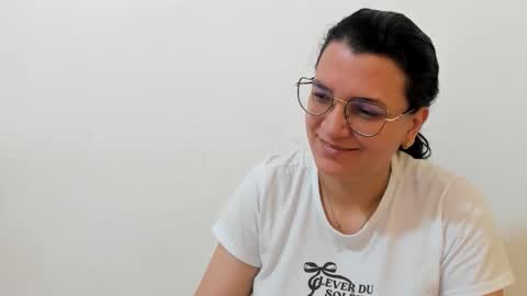 MARILYN SEXY online show from November 9, 2025, 4:27 pm