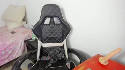 Marilyn  online show from January 16, 2025, 7:28 am