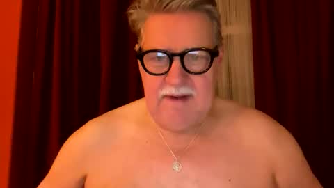 Snapshot of marin50 chatting on February 27, 2026, 4:12 am marin50 online show from February 27, 2026, 4:12 am