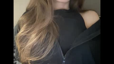 Marina online show from March 4, 2025, 5:11 am