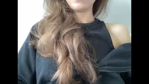 Marina online show from September 18, 2025, 10:28 am