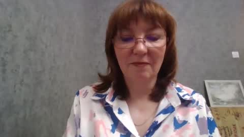 marinamrs online show from September 26, 2025, 5:50 pm