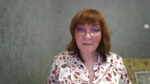 marinamrs online show from October 12, 2025, 7:35 pm