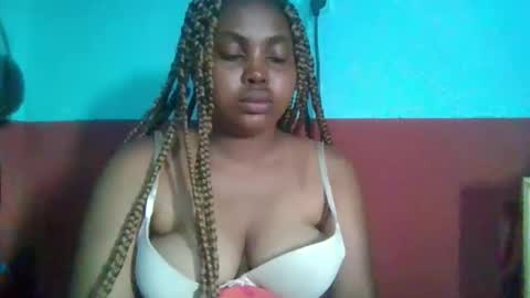 Snapshot of marinarahe chatting on December 22, 2025, 1:08 pm marinarahe online show from December 22, 2025, 1:08 pm