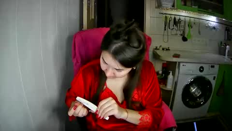MarinettaQhot online show from January 9, 2025, 3:04 am