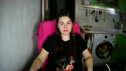 MarinettaQhot online show from January 24, 2025, 9:37 pm