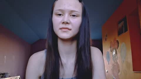 Mari online show from April 1, 2026, 12:39 pm