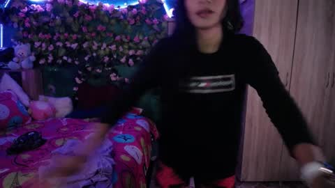 Maritza Ferrer -Samara Beltran online show from February 22, 2025, 6:39 am