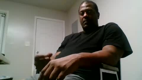 Snapshot of mark7062012 chatting on May 10, 2026, 5:01 am mark7062012 online show from May 10, 2026, 5:01 am