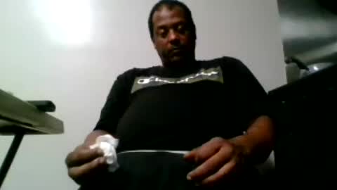 Snapshot of mark7062012 chatting on June 19, 2026, 5:45 am mark7062012 online show from June 19, 2026, 5:45 am
