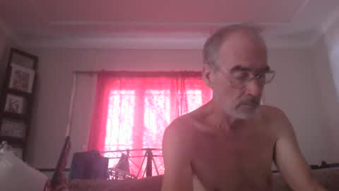 mark_and_lola online show from December 4, 2025, 1:59 am
