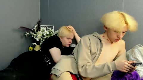 mark_brain online show from April 16, 2026, 7:03 pm