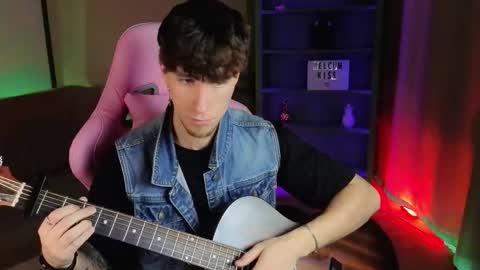 mark_caron online show from October 5, 2025, 8:29 pm