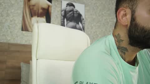 Mark online show from February 16, 2025, 10:10 pm