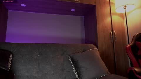 Mark online show from February 3, 2026, 2:53 am