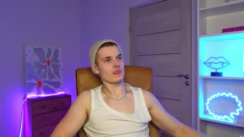 MARK KARSON online show from February 5, 2026, 5:50 pm