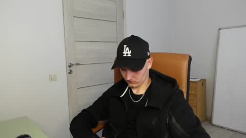 Snapshot of mark_karson chatting on June 16, 2026, 4:53 pm MARK KARSON online show from June 16, 2026, 4:53 pm