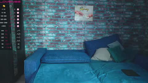 Snapshot of mark_normal chatting on January 11, 2025, 10:40 pm Mark online show from January 11, 2025, 10:40 pm