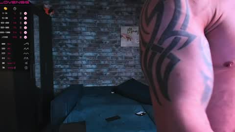 Snapshot of mark_normal chatting on May 9, 2026, 1:33 am Mark online show from May 9, 2026, 1:33 am