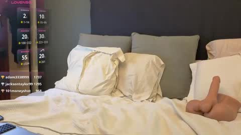 Mark online show from April 12, 2026, 6:24 pm