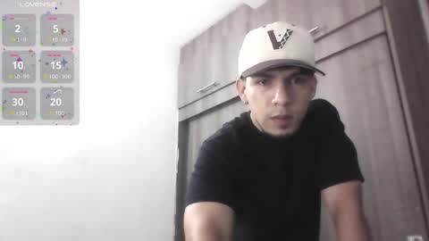 Snapshot of mark_rut chatting on December 27, 2024, 2:47 am MODEL Mark Rut online show from December 27, 2024, 2:47 am