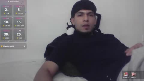 Snapshot of mark_rut chatting on December 29, 2024, 11:18 pm MODEL Mark Rut online show from December 29, 2024, 11:18 pm