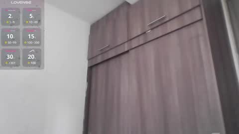 Snapshot of mark_rut chatting on January 10, 2025, 6:17 pm MODEL Mark Rut online show from January 10, 2025, 6:17 pm